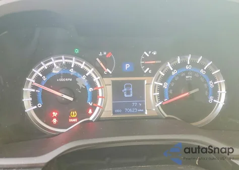 2015 Toyota 4Runner Sr5 z USA, uszkodzony, nr VIN JTEZU5JR9F5109666